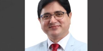 Mentorship, Leadership Development, Student Success, Higher Education, Career Guidance, Personal Development, Life Skills, Role Models, Inspiration, Guidance, Support, Personal Growth, Self-Improvement, Transformative Mentorship, Future Leaders, Building Confidence, Learning from Life, Reaching Potential, Overcoming Challenges, Finding Your Path, Building Resilience, Making a Difference, Impactful Relationships, Student-Mentor Relationships, Alumni Mentorship, Industry Mentorship, Prof. (Dr.) Deependra Kumar Jha, Manav Rachna University