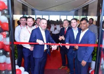 H&MV Engineering, Bangalore Office, Global Expansion, Engineering Jobs, High Voltage Engineering, International Business, India Business, H&MV Engineering Bangalore, Engineering Jobs Bangalore, Power System Engineers, BIM Modelers, Lead Design Engineers, International Office Expansion, PJ Flanagan (CEO), Venkatesan Kesavan, H&MV Engineering India, Engineering Jobs in Bangalore, High Voltage Engineering Jobs, Global Engineering Company, New Office Opening Bangalore,