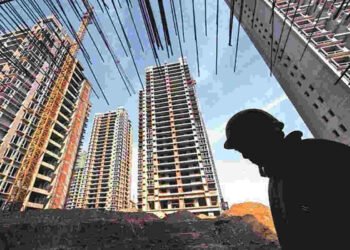 Real Estate India, Construction Industry, Workforce Shortage, Labor Crisis, Skill Development, Indian Economy, Employment, Real Estate Labor Shortage, Construction Worker Crisis, NAREDCO, CREDAI, Tata Projects, Niranjan Hiranandani, S.N. Subrahmanyan, India Real Estate Workforce, Construction Labor Shortage India, Skill Development Programs India, Real Estate Industry Concerns, Indian Construction Workers,