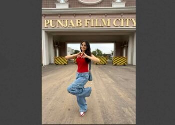 Heer Achhra's Punjabi Film Debut: Shoot Kicks Off at Punjab Film City 4 Heer Achhra, Punjabi Actress, Model Heer Achhra, Punjabi Cinema, Punjabi Film, Film Debut, Film Shooting, Punjab Film City, Punjab, India, Entertainment Industry, Music Videos , Commercials ,Advertising, Fashion, Acting, Debut, Buzz ,Popularity, Fresh Talent,