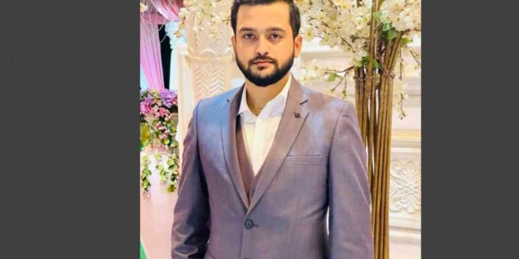 Holi 2025 & Astrology: Ashutosh Clairvoyant Reveals the Spiritual Power of Colors 1 Ashutosh Clairvoyant