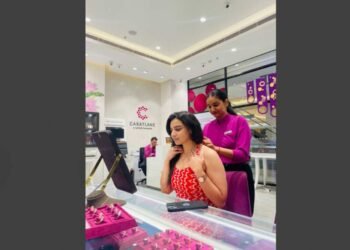 Omaxe Chowk, Akshay Tritiya, Diamond Festival, Shopping Festival, Delhi Shopping, Chandni Chowk Shopping, Diamond Pendant Offer, Omaxe Chowk Akshay Tritiya Offer, Akshay Tritiya Diamond Gift, Diamond Pendant for Shoppers, Festive Offers Delhi, Shopping Event Delhi, Shopping in Chandni Chowk, Best Shopping Delhi NCR, Omaxe Chowk Events, Delhi NCR Shopping Festival, Tanishq Offers, Kalyan Jewellers Offers, Caratlane Offers, GIVA Offers, Malabar Gold & Diamonds Offers, Senco Offers, MIA Offers, Kisna Offers, Palmonas Offers, Swa Diamonds Offers, Vadnami Offers, Ministry of Good Souls Offers, Vasundhra Raj Luxury Offers, Odhni Offers, House of Surya Offers, RCKC Offers, Chhabra 555 Offers, Taneira Offers, Tasva Offers, Manyavar Mohey Offers, Twamev Offers, White Hanger Offers, Assured Diamond Pendant, Diamond Pendant on ₹3 Lakh Spending, Pre-booking Offer Delhi, Jewellery Offers Delhi, Apparel Offers Delhi, Food Court Offers Delhi, Festive Shopping, Wedding Shopping Delhi,Akshay Tritiya, Diamond Jewellery Offers, Gift Offers Delhi, Akshay Tritiya diamond offers in Delhi, Where to buy diamond on Akshay Tritiya in Delhi, Omaxe Chowk diamond pendant details, Shopping offers at Omaxe Chowk Chandni Chowk, Diamond pendant free with shopping Delhi,