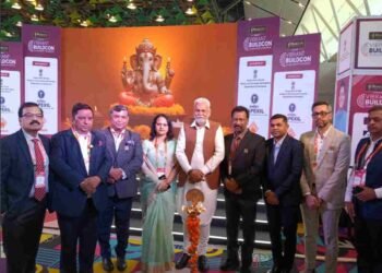 India entrepreneurship recognition, Dr Mansukh Mandaviya speech 2025, India global business potential, Indian construction industry growth, Vibrant Buildcon 2025 highlights, India building material exports, Indian real estate sector transformation, Government support for Indian businesses, Vibrant Buildcon Yashobhoomi 2025, NAREDCO real estate conference, Global construction buyers India, Building materials exhibition India, Sustainable construction India, Indian smart building technology, Construction innovation event New Delhi, B2B real estate events 2025, International buyers at Vibrant Buildcon, India global construction hub, Export opportunities for Indian manufacturers, India infrastructure exports, India real estate global partnerships, Indian products in international markets, NAREDCO Mahi women leaders, Women empowerment in construction, Smita Patil SSPL leadership, Gender equality in infrastructure sector, G Hari Babu NAREDCO, Harsh Vardhan Bansal Vegas Mall, Gaurav Jain Infracorp Bahrain, Sunil Shetty Vibrant Buildcon ambassador, Unity Group real estate,