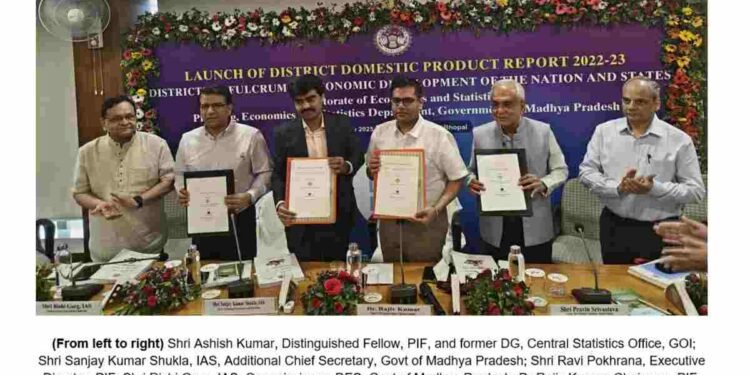 Madhya Pradesh, Economic Planning, District Development, GDDP, MoU, Pahle India Foundation, MPRNA, DES, Economic Growth, Data-Driven Policy, Decentralized Planning, Vision Document, Employment Generation, State Economy