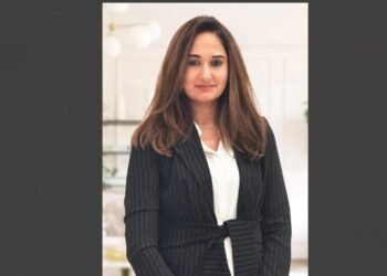 Simi Deol, Instant Bollywood, Bollywood digital empire, Bollywood news, Indian entertainment, Digital media leader, Social media entertainment, Bollywood social media, Celebrity news platform, Digital content creation Media entrepreneurship, Entertainment technology, Global Bollywood network, Digital powerhouse, Visionary entrepreneur, Online Bollywood presence, Fan engagement, Digital storytelling, Chandigarh startup success,