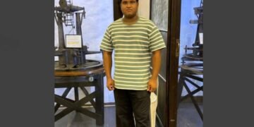 Md Asif, Md Asif millionaire, Sports trading India, Corruption whistleblower, Young millionaire India, Md Asif story, Md Asif Kolkata, Md Asif Ratua, Ethical hacker India, Md Asif Sixer App, Sixer App success, Md Asif ethical hacking, Md Asif corruption, Kolkata gold shop robbery, Md Asif police corruption, Md Asif free hospital, Md Asif free school, Md Asif Virat Kohli, Inspirational young entrepreneur, Self-made millionaire India, Underdog success story, From humble beginnings to millionaire, Data intelligence software developer, Md Asif net worth, How Md Asif became a millionaire, Md Asif ethical hacking achievements, Md Asif sports trading strategy, Md Asif exposing police corruption, Md Asif building hospital school, Md Asif Jodhpur Park, Md Asif family background, Md Asif inspiration for youth, Md Asif journey from mocked to millionaire, Md Asif data intelligence software, Md Asif mentorship for young coders, Sixer App, Virat Kohli, Md Israil, Sanowar Bibi, Md Israful, Md Sammu Sabji, Indian entrepreneur, Tech millionaire, Cyber security, Social impact, Philanthropy,