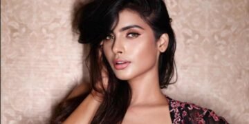 Ayeesha Aiman, Patna, Mumbai, Bollywood, Miss India International, Bihari Actress, India Lockdown, Madhur Bhandarkar, Terence Lewis, Inspector Avinash, AK-47, Pakhi, Bihar, Indian Cinema, Women Empowerment, Inspirational Story, Aeronautical Engineer, Pageantry, Film Shooting Patna, Shahrukh Khan, MS Dhoni