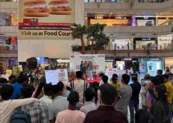 Gaur City Mall Partners with Indian Army for Youth Outreach Program, Reaffirms Commitment to Nation-Building 1 Gaur City Mall,Youth Empowerment, Indian Army Careers, Gaur City Mall Events, Serve the Nation, Future Leaders, Community Engagement, Patriotic Initiatives, Defence Careers