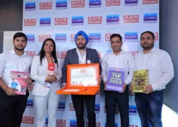 VI-John, personal grooming, Maha Kumbh, Asia Book of Records, Grooming Ka Mahakumbh, digital pledge, hygiene initiative, self-care, India, healthcare, grooming services, Harshit Kochhar, Ashutosh Chaudharie, Grooming Pratigya