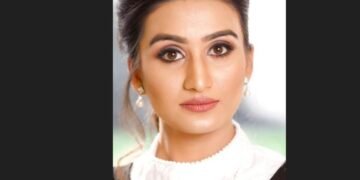 Nidhi Yadav, Aks Clothing, entrepreneurship story, Indian fashion, startup journey, women in business