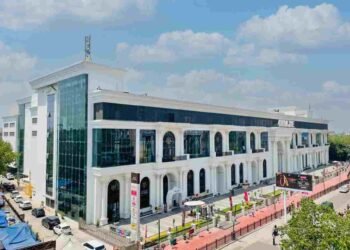 wedding shopping, Chandni Chowk, Omaxe Chowk, win a home, shopping campaign, luxury prizes, Indian weddings, biggest shopping prize