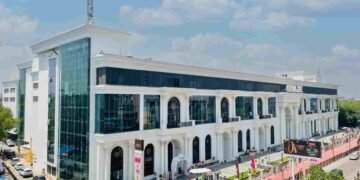 wedding shopping, Chandni Chowk, Omaxe Chowk, win a home, shopping campaign, luxury prizes, Indian weddings, biggest shopping prize