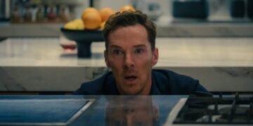 Twinkle Khanna, The Roses, Benedict Cumberbatch, Olivia Colman, movie review, Bollywood, Hollywood, Jay Roach, Tony McNamara, Searchlight Pictures, dark comedy