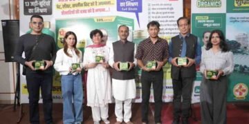 Acharya Manish Ji, HIIMS Hospital Meerut, Pet-Yakrit-Pleeha Shuddhi Kit, Jeena Sikho Lifecare, Shuddhi Clinics, Ayurveda for chronic illness, Ayurvedic detox kit, Gut liver spleen health, Ministry of AYUSH approved, Natural healing through Ayurveda, Ayurvedic remedies India, HIIMS Hospitals network, Preventive healthcare Ayurveda, Herbal detox kit India, Liver and spleen cleansing,