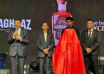 Oasis Group Targets ₹5,700 Crore Revenue by 2028; Launches AAGHAAZ Indian Artisan Single Malt Whisky to Strengthen Premium Portfolio 1 Oasis Group, AAGHAAZ single malt whisky, Indian artisan whisky, premium Indian whisky, luxury spirits India, Indian single malt launch, Oasis Group revenue target, premium spirits market, Indian whisky brand, alcobev industry India