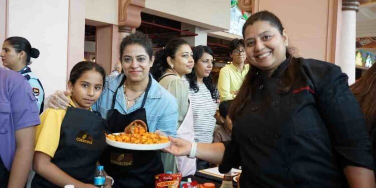 Omaxe Chowk Brings Families, Students and Food Enthusiasts Together for Delhi’s Largest Community Flameless Cooking Competition 1 Omaxe Chowk, Flameless Cooking Competition, Delhi Food Events, Chandni Chowk, Cornitos Event, Culinary Creativity, Delhi Community Events, Jatin Goel