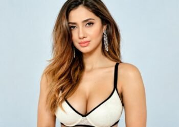 Mahira Khan, Mahira Khan Pregnancy, Mahira Khan Pregnant, Mahira Khan Second Child, Salim Karim, Mahira Khan TIFF 2026, Pakistani Actors, Pakistani Cinema, Raees, Shah Rukh Khan, Entertainment News, Celebrity Pregnancy, Mahira Khan Baby, Azlan